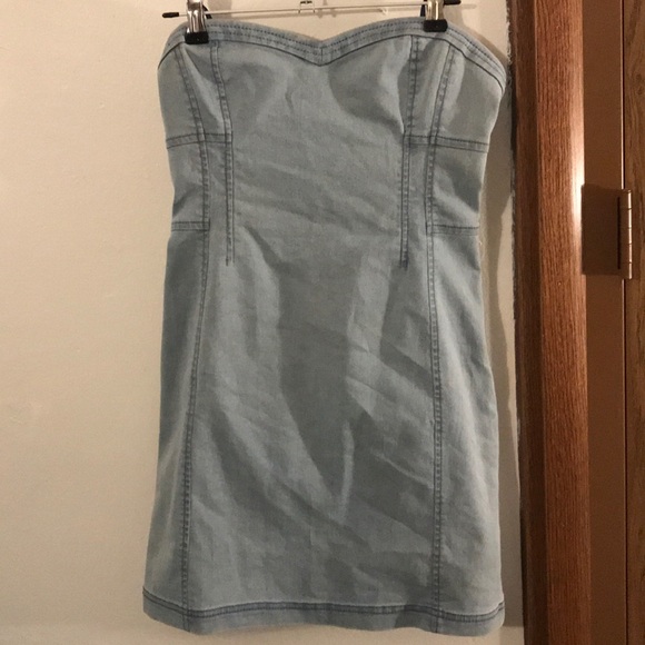 Urban Outfitters Dresses & Skirts - Kimchi Blue | Denim Sweetheart Tube Dress